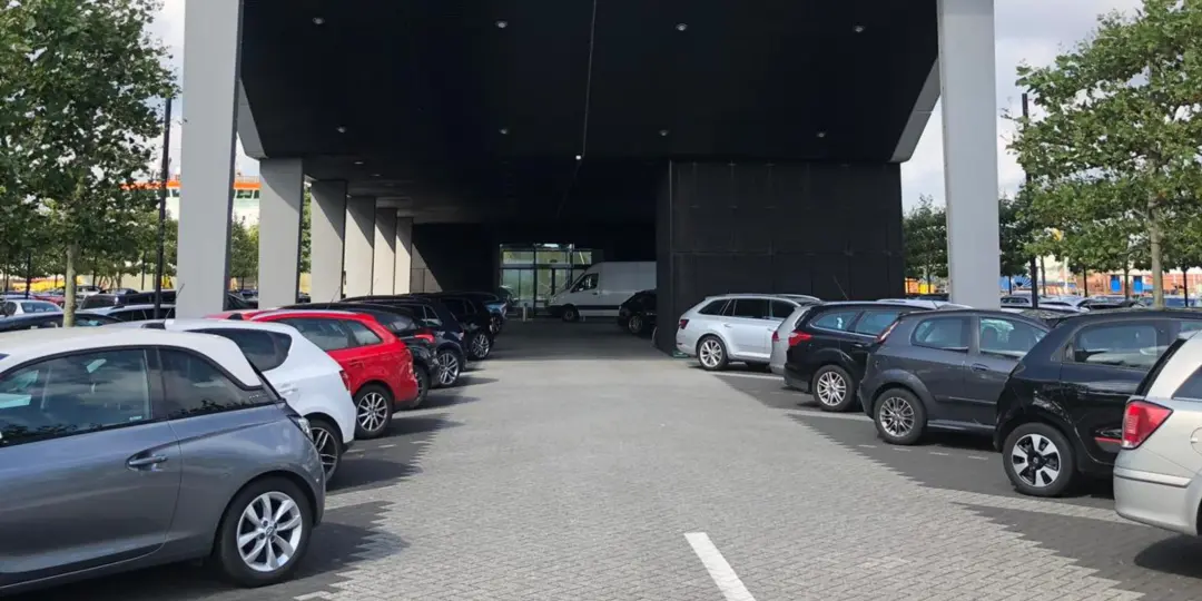 Parkeren bij je kantoorruimte: waar moet je op letten?