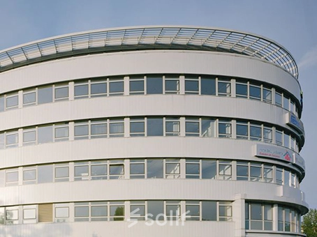 Rundes Bürogebäude auf Torgauer Straße 231-233 in Leipzig Engelsdorf, geeignet für büroraum mieten.