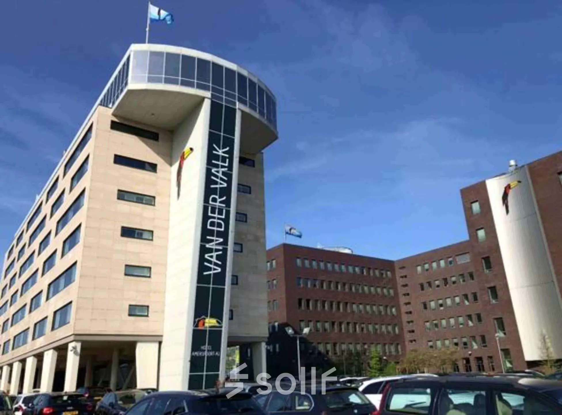 Exterior view of office buildings at Ruimtevaart 24, Amersfoort Calveen, ideal for rent office space.