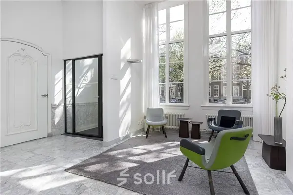 Bright office space with modern furnishings at Keizersgracht 62-64, Amsterdam Canal Belt, perfect for rent office space with natural light.