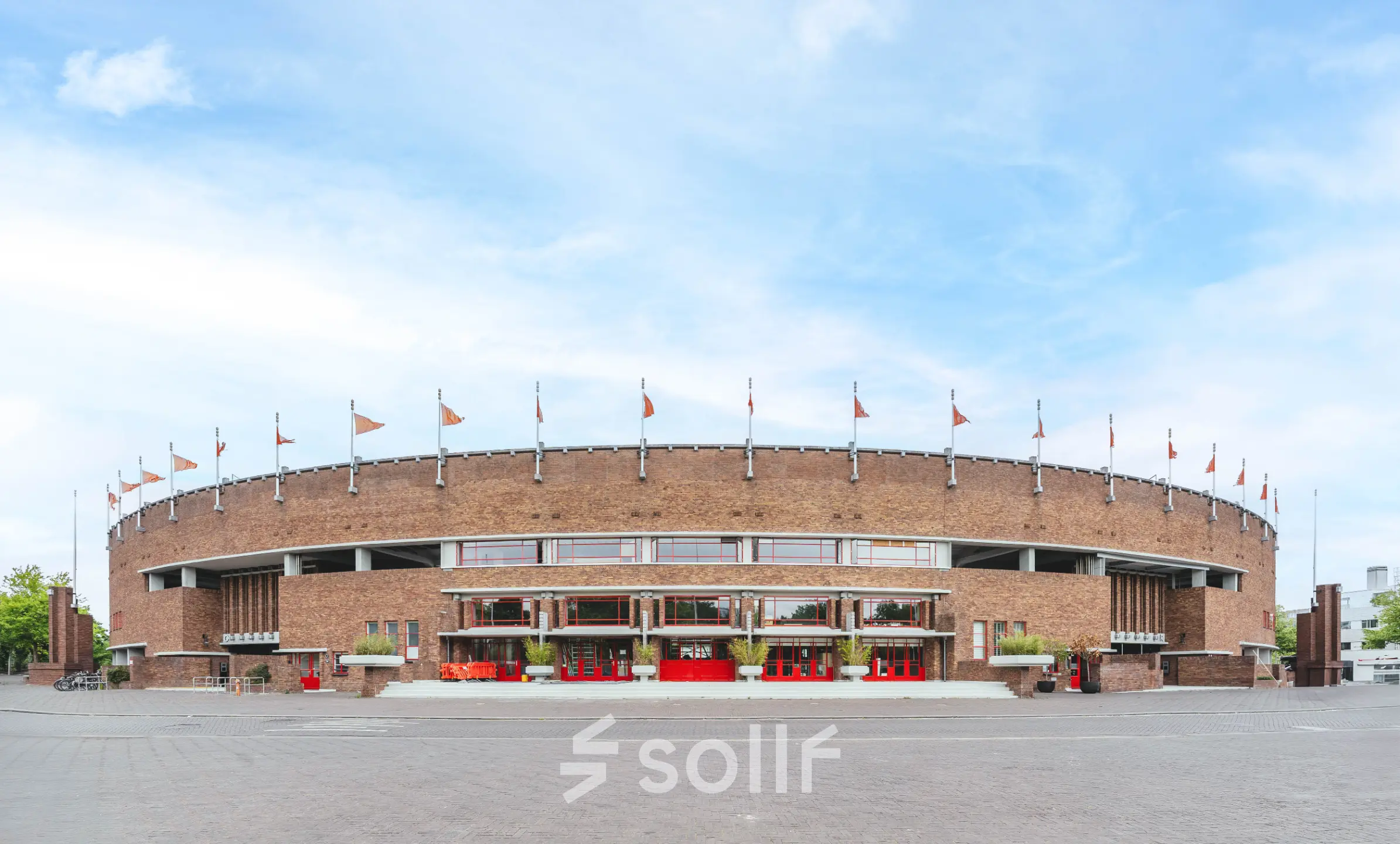 Exterior view of Olympisch Stadion 24-28 in Amsterdam Old South, available for office space rental.