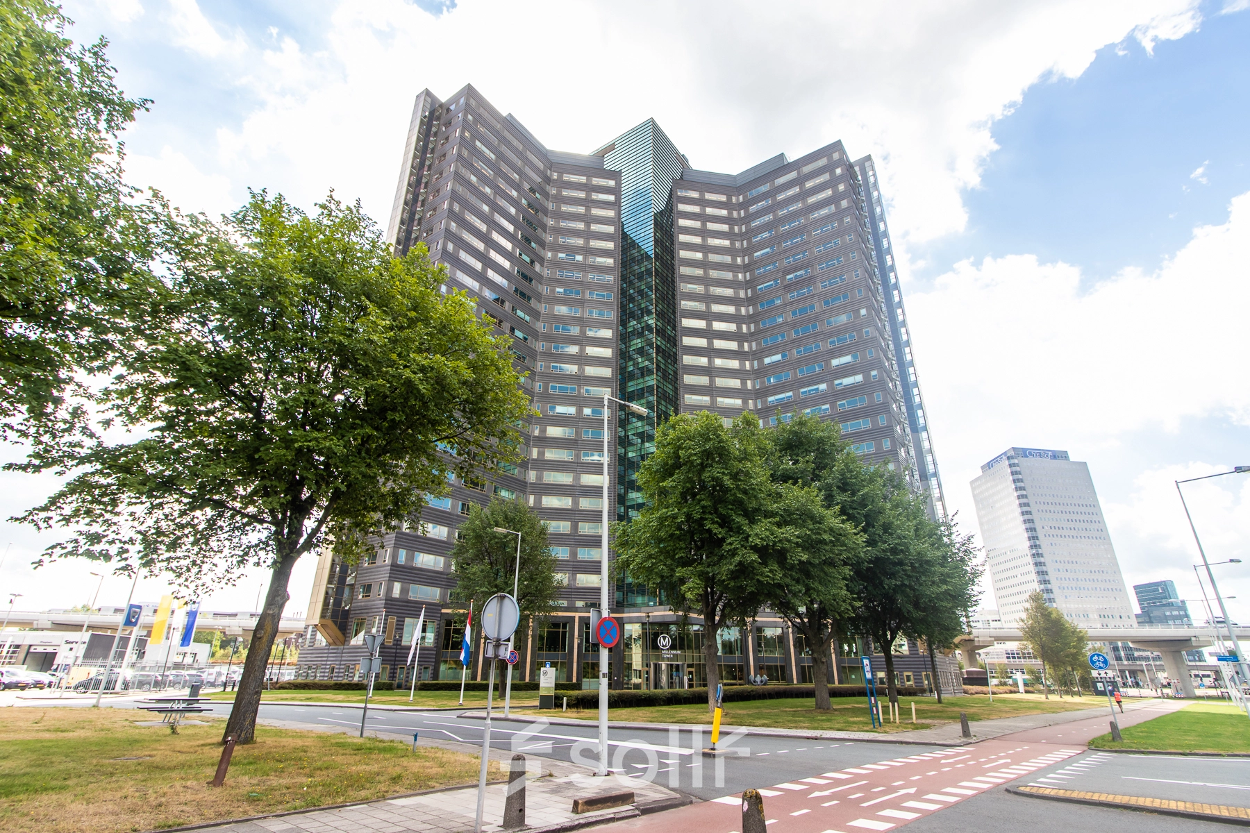 Exterior view of a modern office building at Radarweg 29, Amsterdam Sloterdijk, showcasing office space rental opportunities.