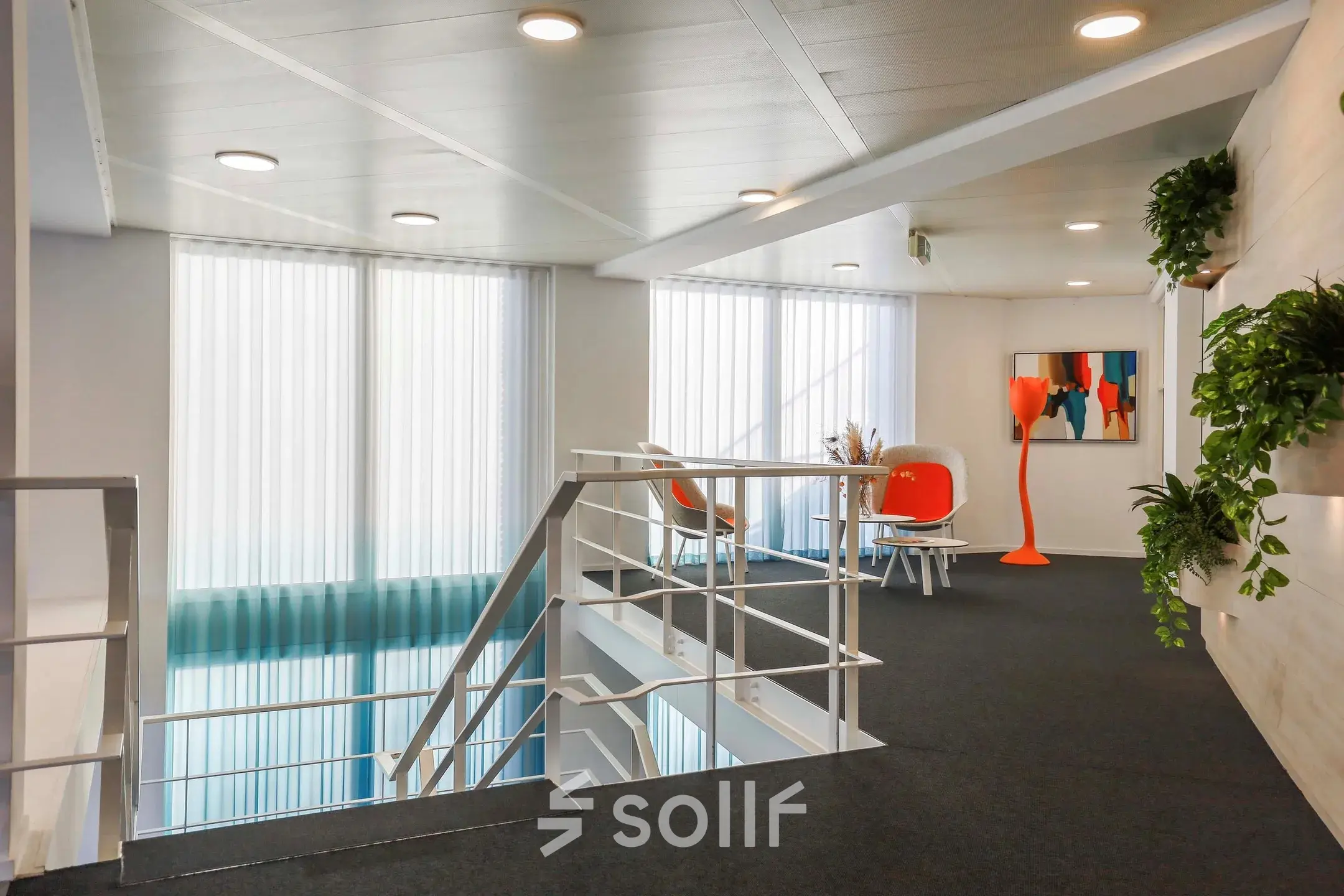 Inviting office at Prins Willem-Alexanderlaan 301, Apeldoorn, featuring a bright open floorplan with modern decor, ideal for office space rental.