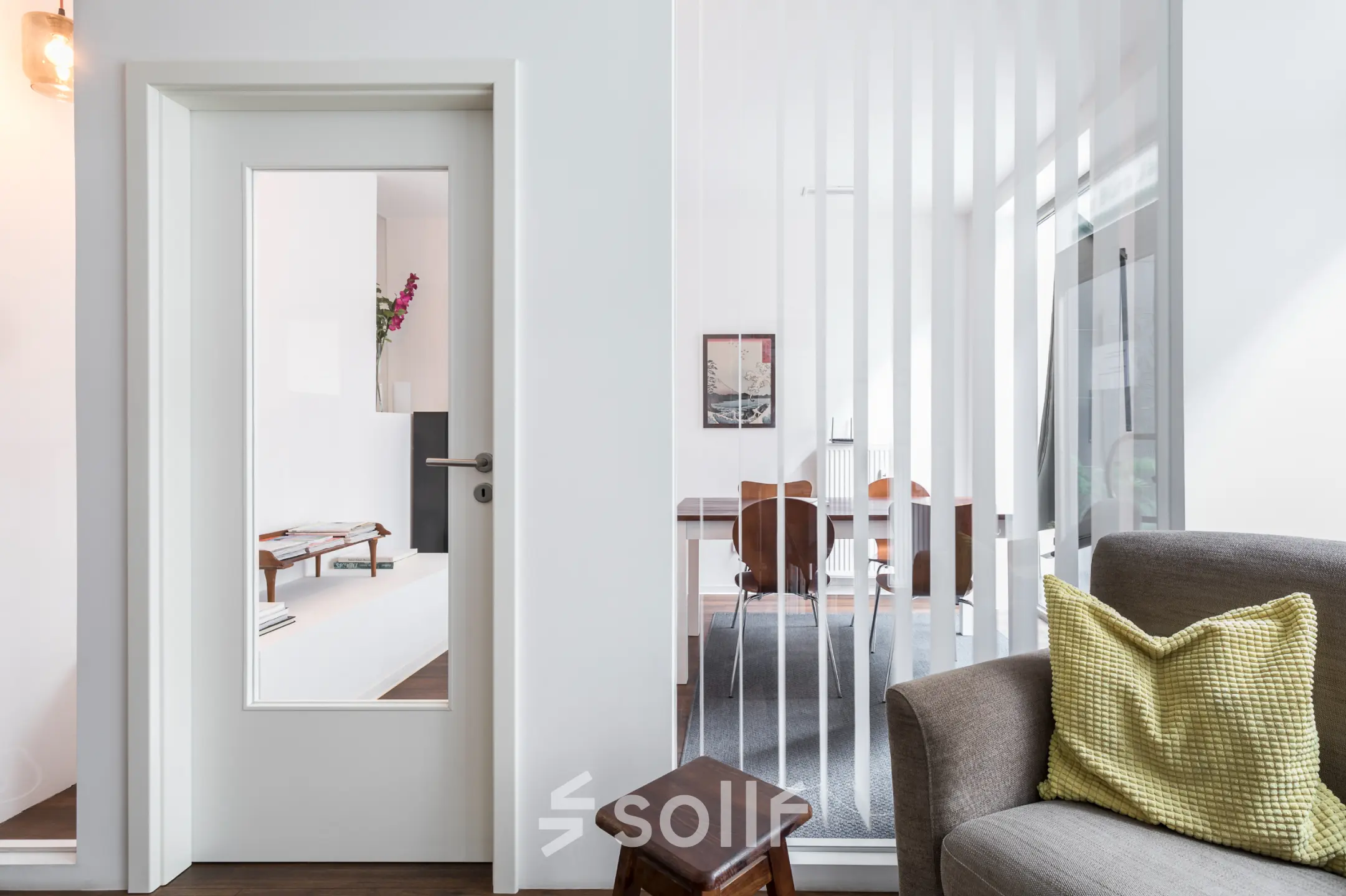 Bright office space in Berlin Mitte at Jägerstraße 63 D, featuring a modern open layout with stylish furnishings and natural light, ideal for office space rental or office to rent.