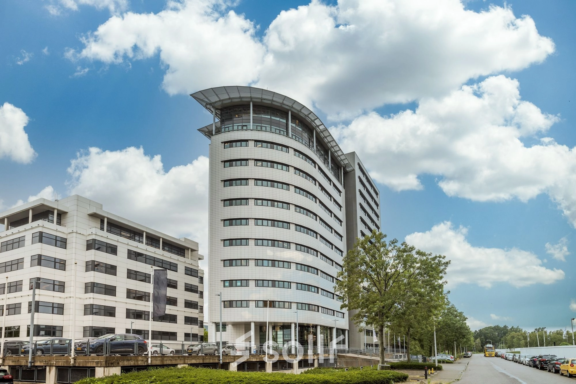 Exterior view of office building at Einsteinlaan 28, Rijswijk. Ideal for office space rental, offering modern architecture and convenient location.