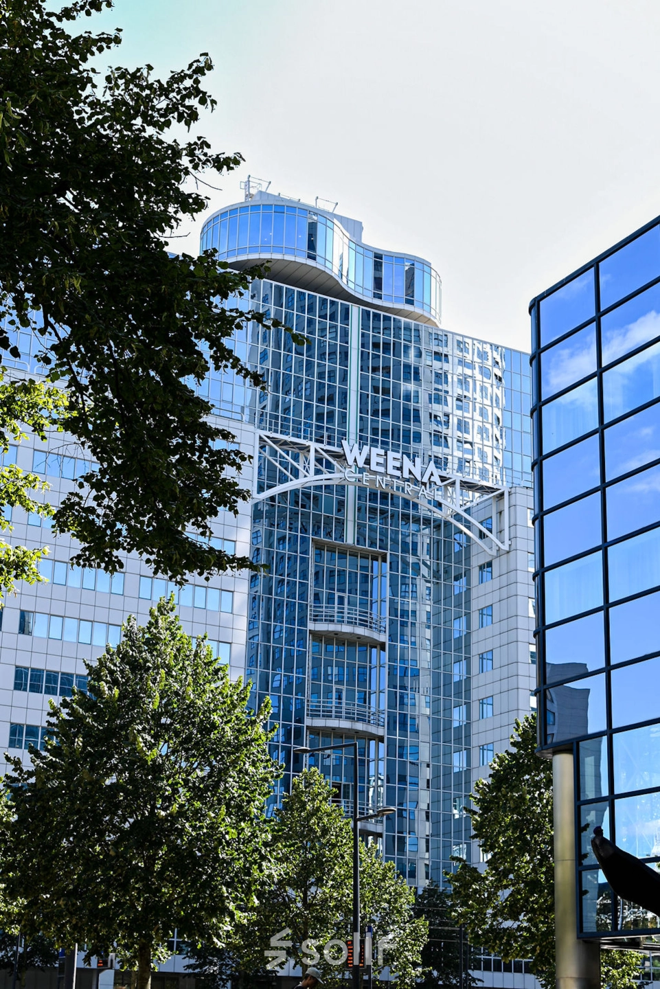 Exterior view of Weena 70, a modern office building in Rotterdam Center available for office space rental.
