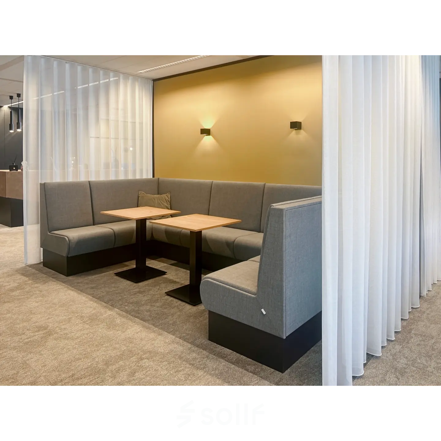 Furnished office space with cozy seating area at Wilhelminakade 173, Rotterdam Kop van Zuid, perfect for informal meetings. Ideal for those looking to rent office space with comfort.