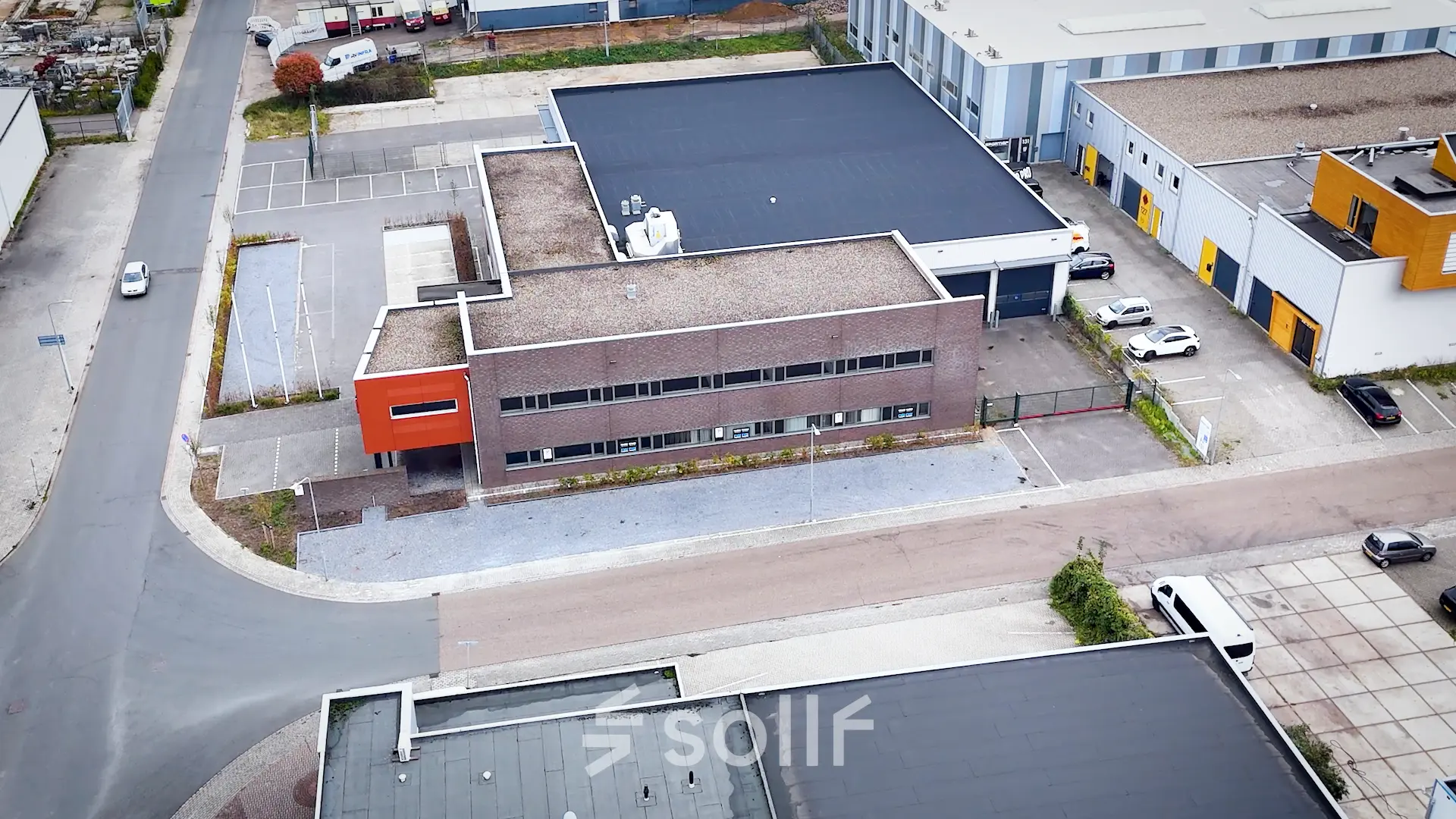 View of the exterior of an office building at Fischerpad 106, Sittard, suitable for office space rental.