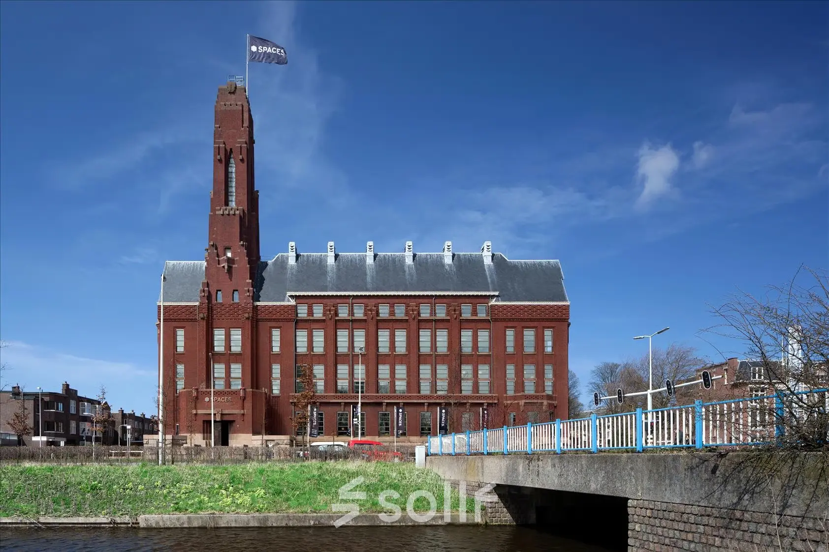 Exterior view of the office building at Zuid Hollandlaan 7, The Hague Haagse Hout, showcasing its historic architecture available for office space rental.