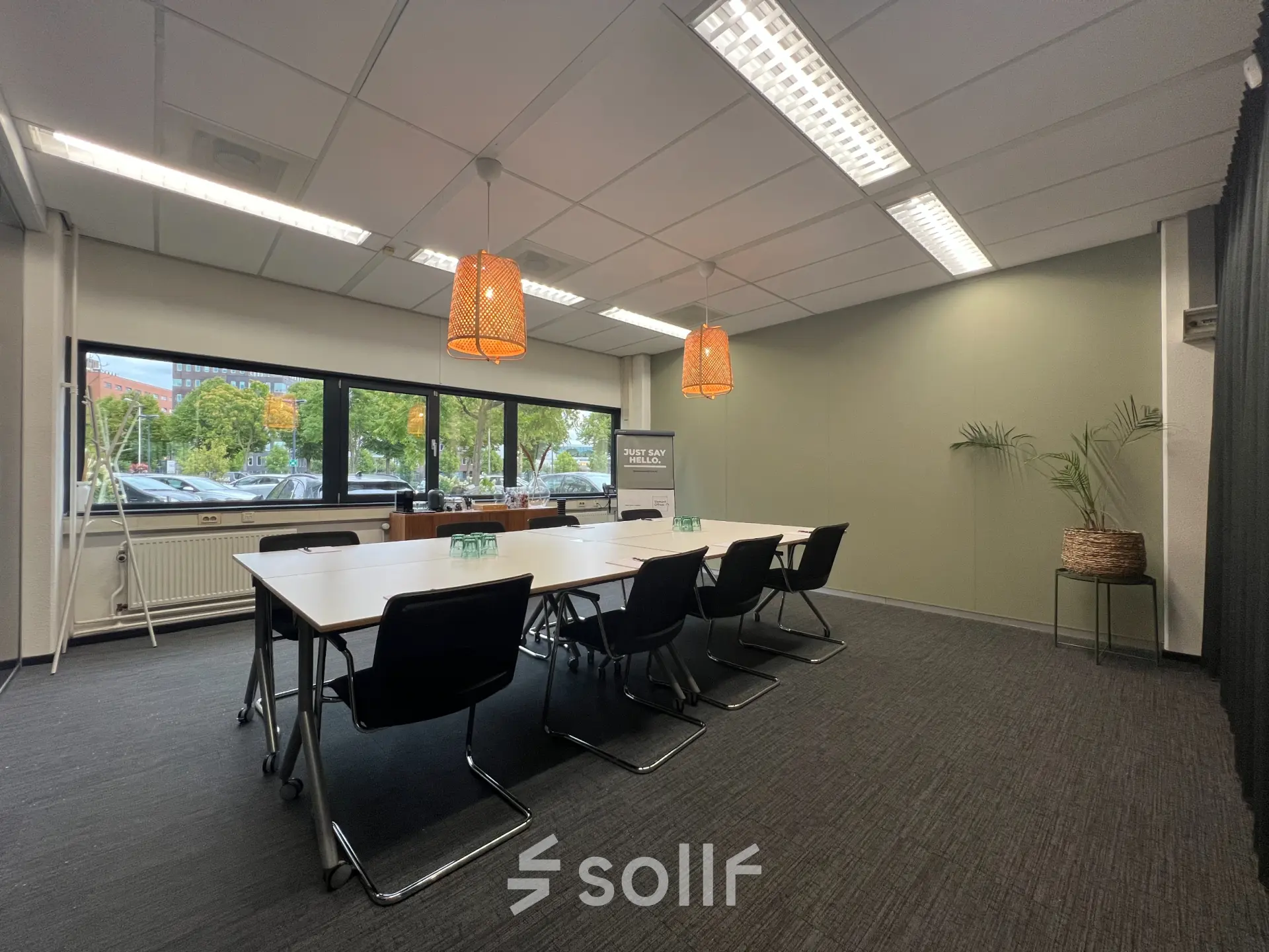 Modern furnished meeting room at Winthontlaan 200, perfect for office space rental in Utrecht South.