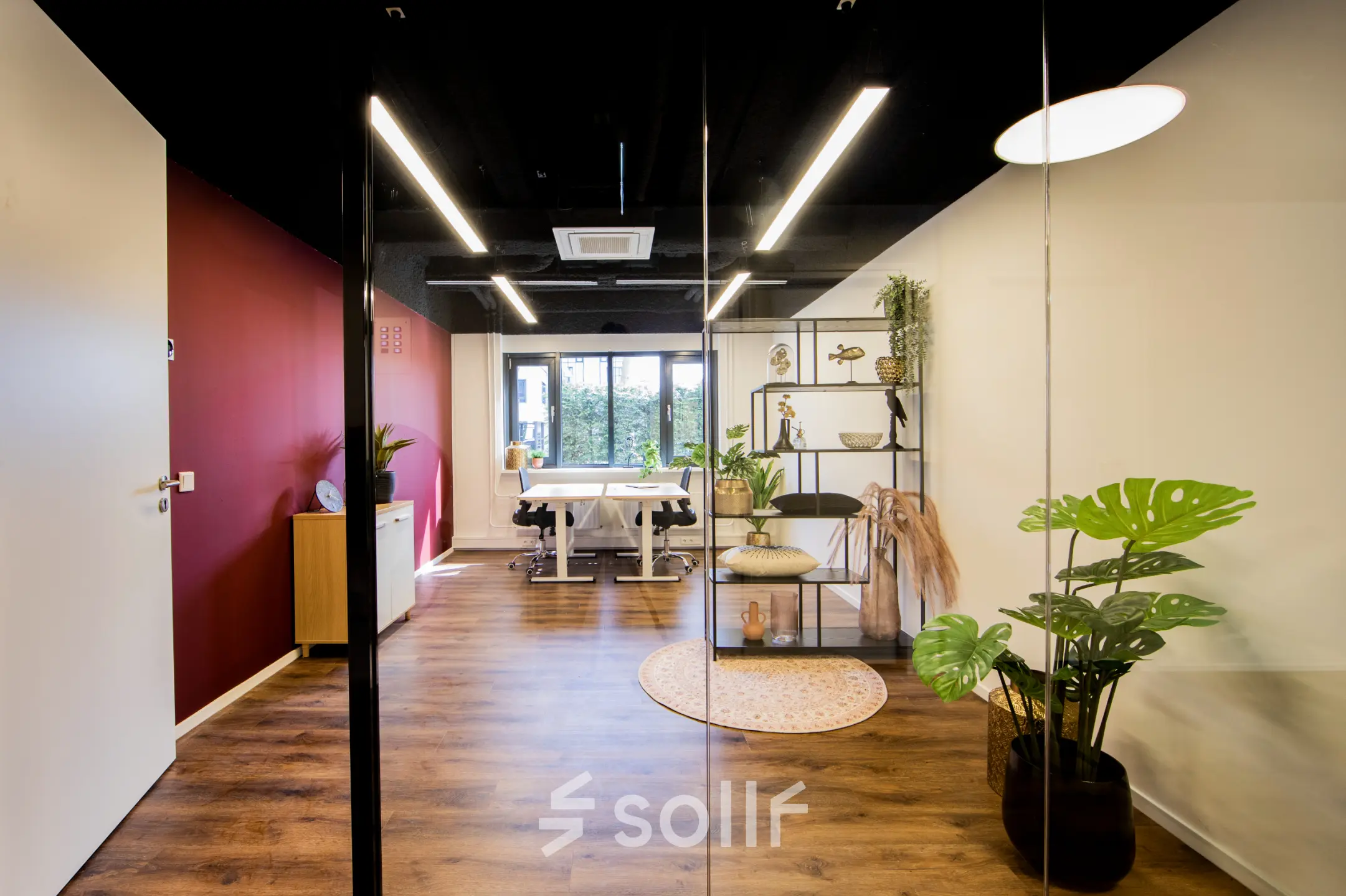 Furnished office space at Pelmolenlaan 16, Woerden with modern decor and natural light, available for rent. Ideal for businesses seeking an inviting workspace.