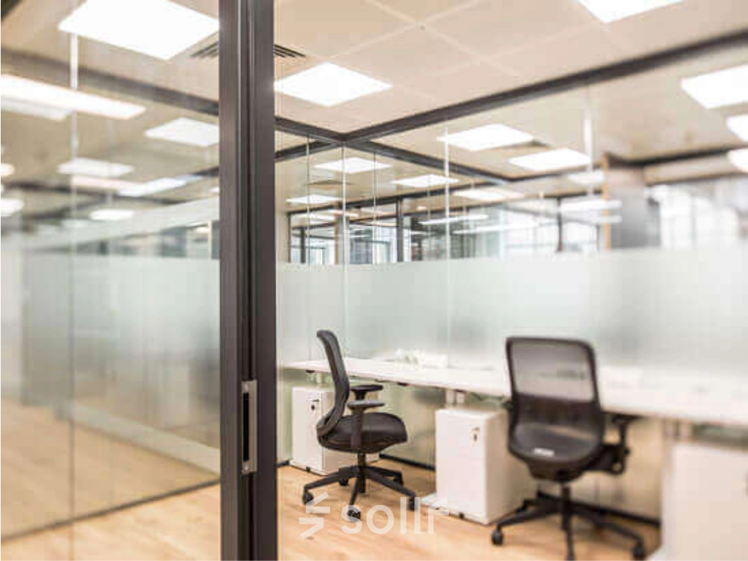 Una vista de las oficinas disponibles en la Calle de Alfonso XII 62