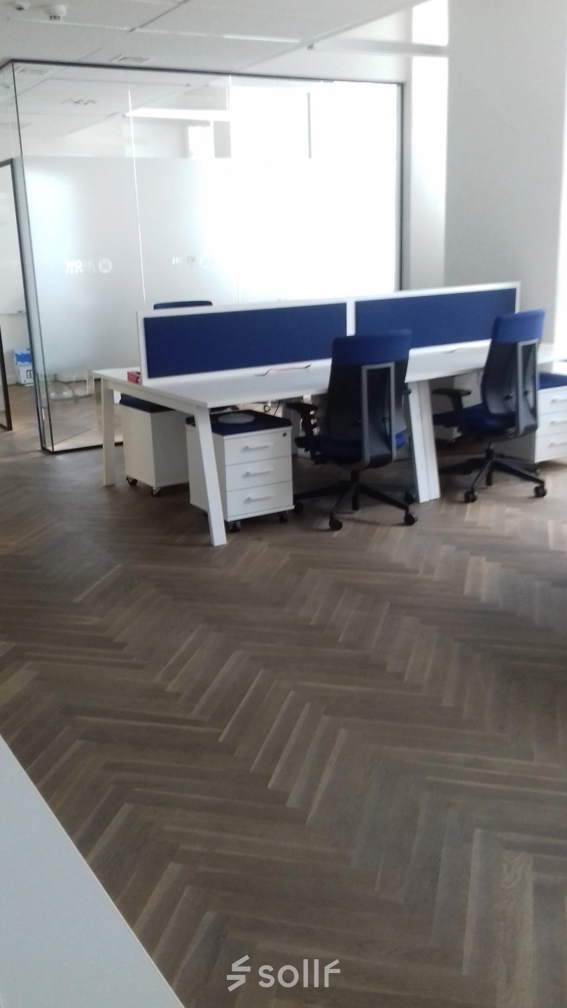 Biura na wynajem w Wrocław Stare Miasto przy Wierzbowej 30, umeblowane i gotowe do pracy.