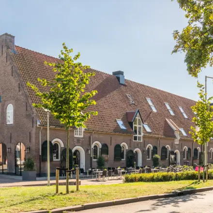 Exterior view of the historic building at Blokstallen 2B, Bergen op Zoom, perfect for office space rental with its charming design.