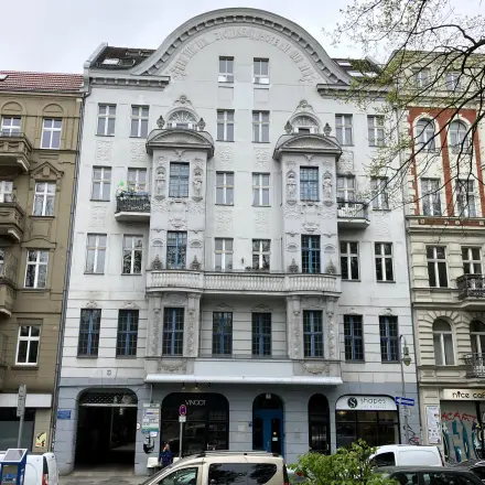 Exterior view of a historic building at Boppstraße 7, Berlin Kreuzberg, suitable for office space rental.