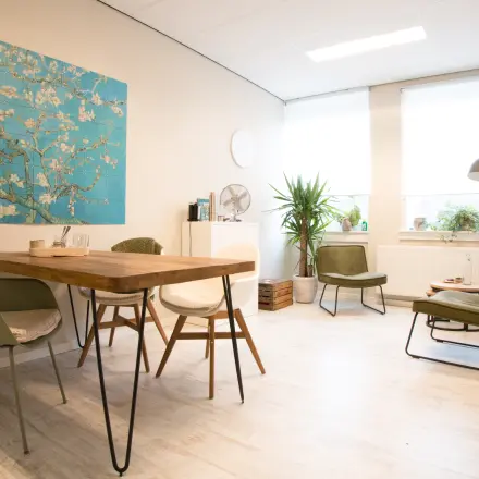Modern office space with natural light and stylish furnishings at Waarderweg 19 in Haarlem Waarderpolder, perfect for office space rental.
