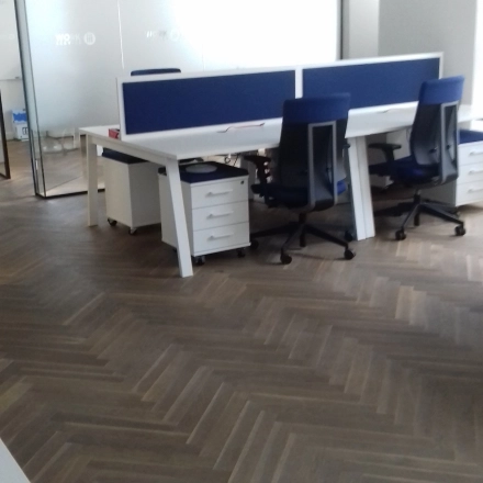 Biura na wynajem w Wrocław Stare Miasto przy Wierzbowej 30, umeblowane i gotowe do pracy.