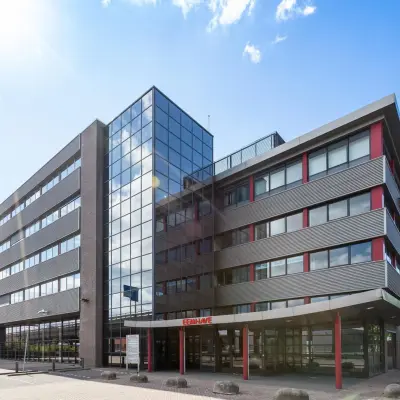 Modern office building at Vanadiumweg 11, Amersfoort Isselt, ideal for office space rental opportunities.