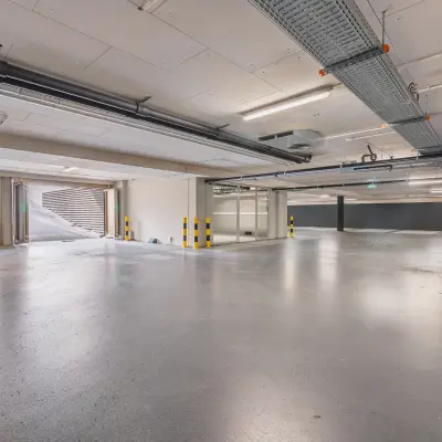 Spacious parking area at Walborg 2A, perfect for businesses seeking office space rental in Amsterdam Buitenveldert.