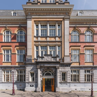Exterior view of the office building at Raamplein 1, Amsterdam Center, available for office space rental.