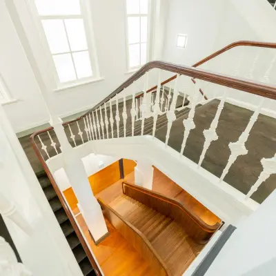 Staircase at Moreelsepark 1 in Utrecht Central Station, perfect for accessing rentable office space.