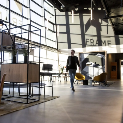 Spacious and modern office interior at Atoomweg 63, Utrecht Lage Weide, featuring stylish furnishings and a professional walking through. Ideal for anyone looking for office space rental.