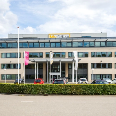 Exterior view of the office building at Computerweg 22, Utrecht Lage Weide, showcasing available office space rental options.
