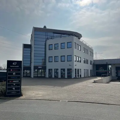 Exterior view of office building at Keizersveld 47, Venray, available for office space rental.