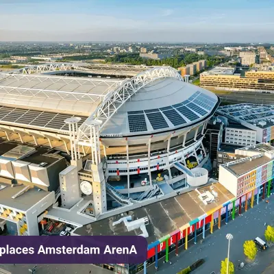 Exterieur van het kantoorpand op Johan Cruijff Boulevard 89 in Amsterdam Zuid-Oost, gelegen naast de imposante Amsterdam Arena.